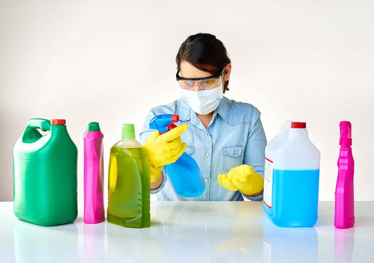 How to Choose Between Natural and Chemical Odor Eliminators?